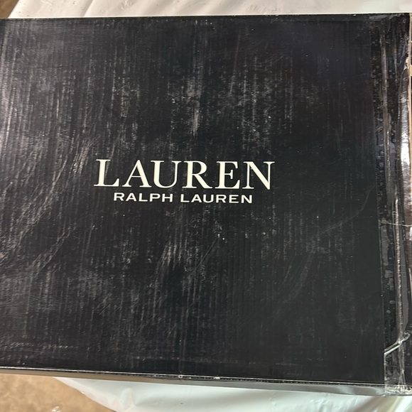 Lauren Ralph Lauren Women's Mylah Bootie Fashion Boot - Picture 7 of 8